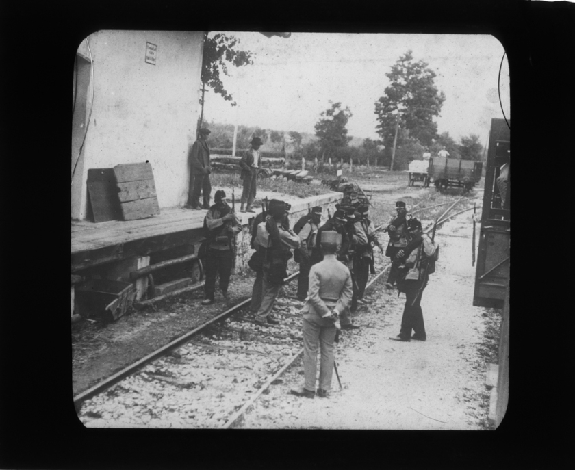 Scranton 161 173735 a squad of austrians detraining on the frontier at trieste for guard duty along the r.r.Iine
